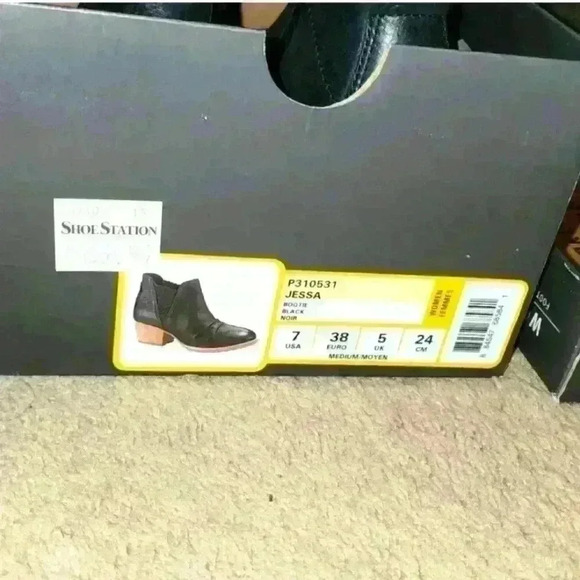 CAT/Caterpillar Women's Jessa Ankle Boots,Size 7 - Picture 3 of 3